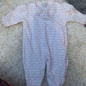 Newborn Kissy Kissy footie